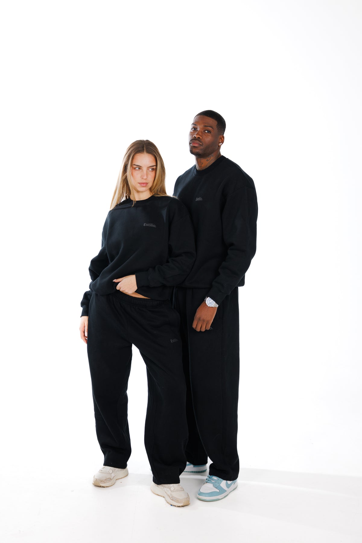 'Central' Crewneck - Black