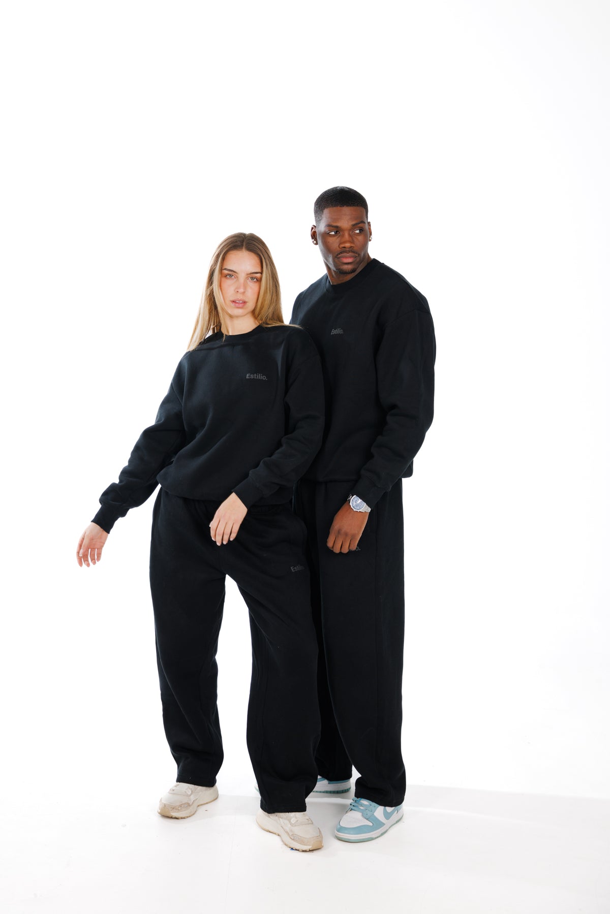 'Central' Crewneck - Black