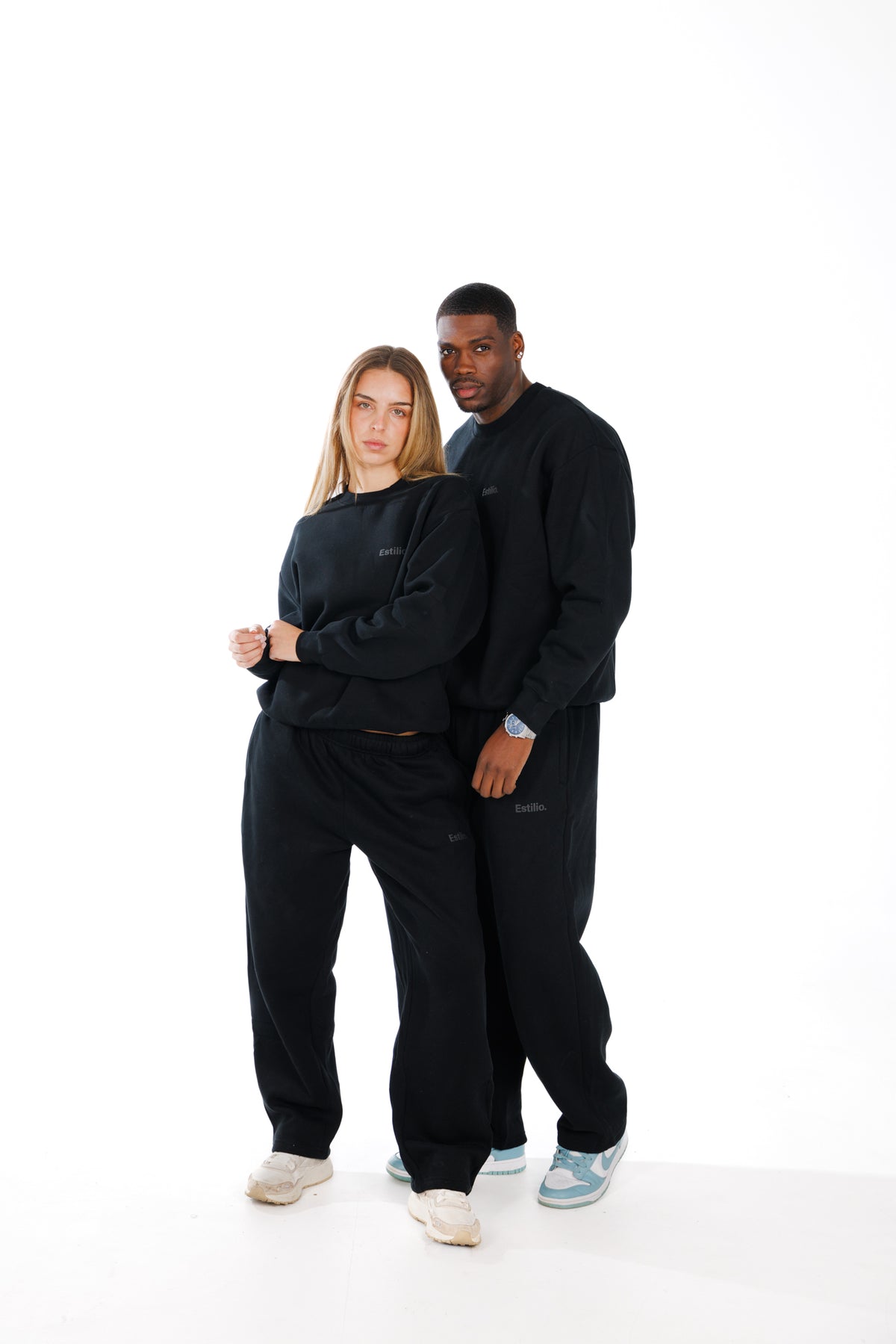 'Central' Crewneck - Black